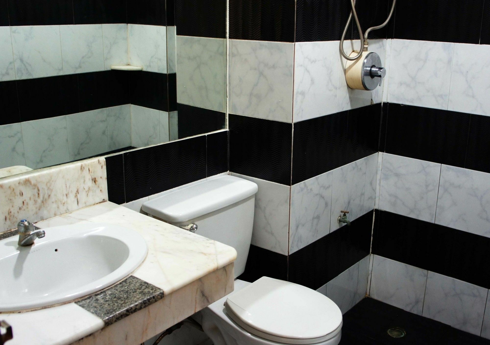 A House Boutique Guesthouse Bangkok Luaran gambar